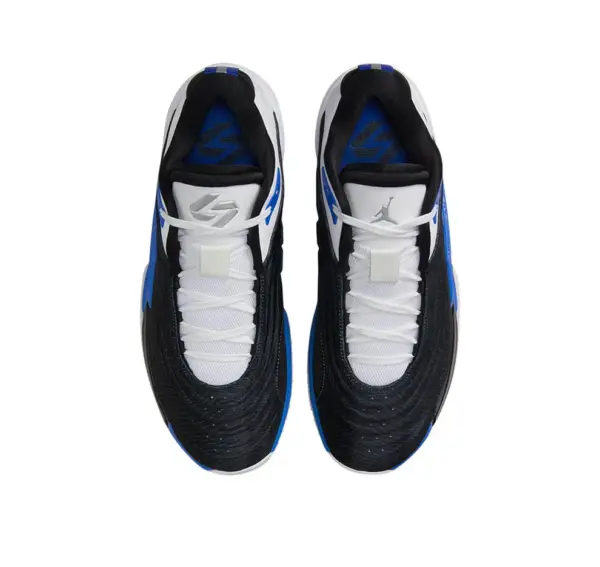 รองเท้าบาสเกตบอลผู้ชาย NIKE Luka 3 PF - Image 3