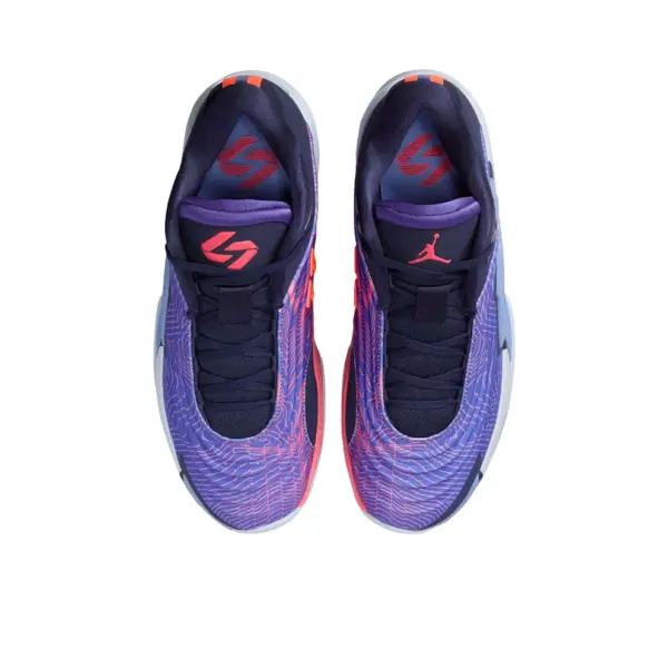 รองเท้าบาสเกตบอลผู้ชาย NIKE Luka 3 PF - Image 3